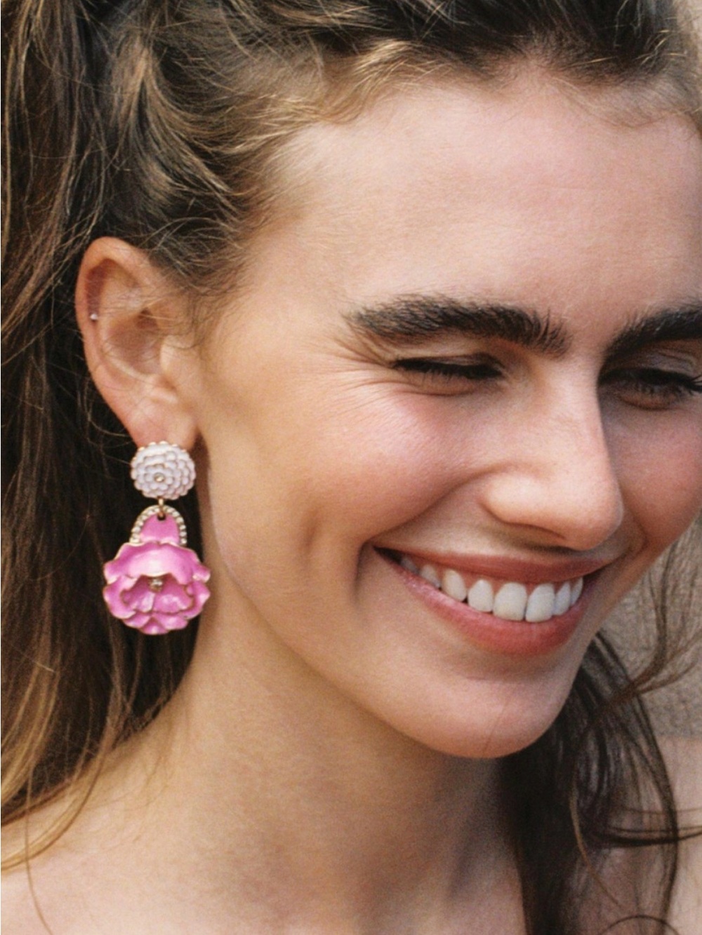 Zara ENAMELED FLOWER EARRINGS NEW